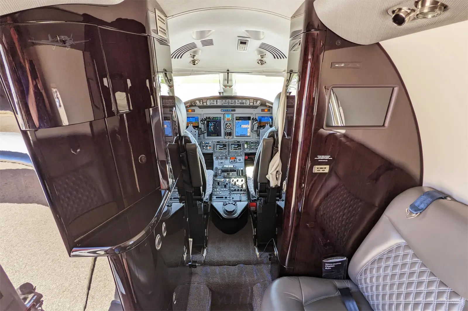 Cessna Citation XLS+ N497MN operated by Priester Aviation, LLC photo 3