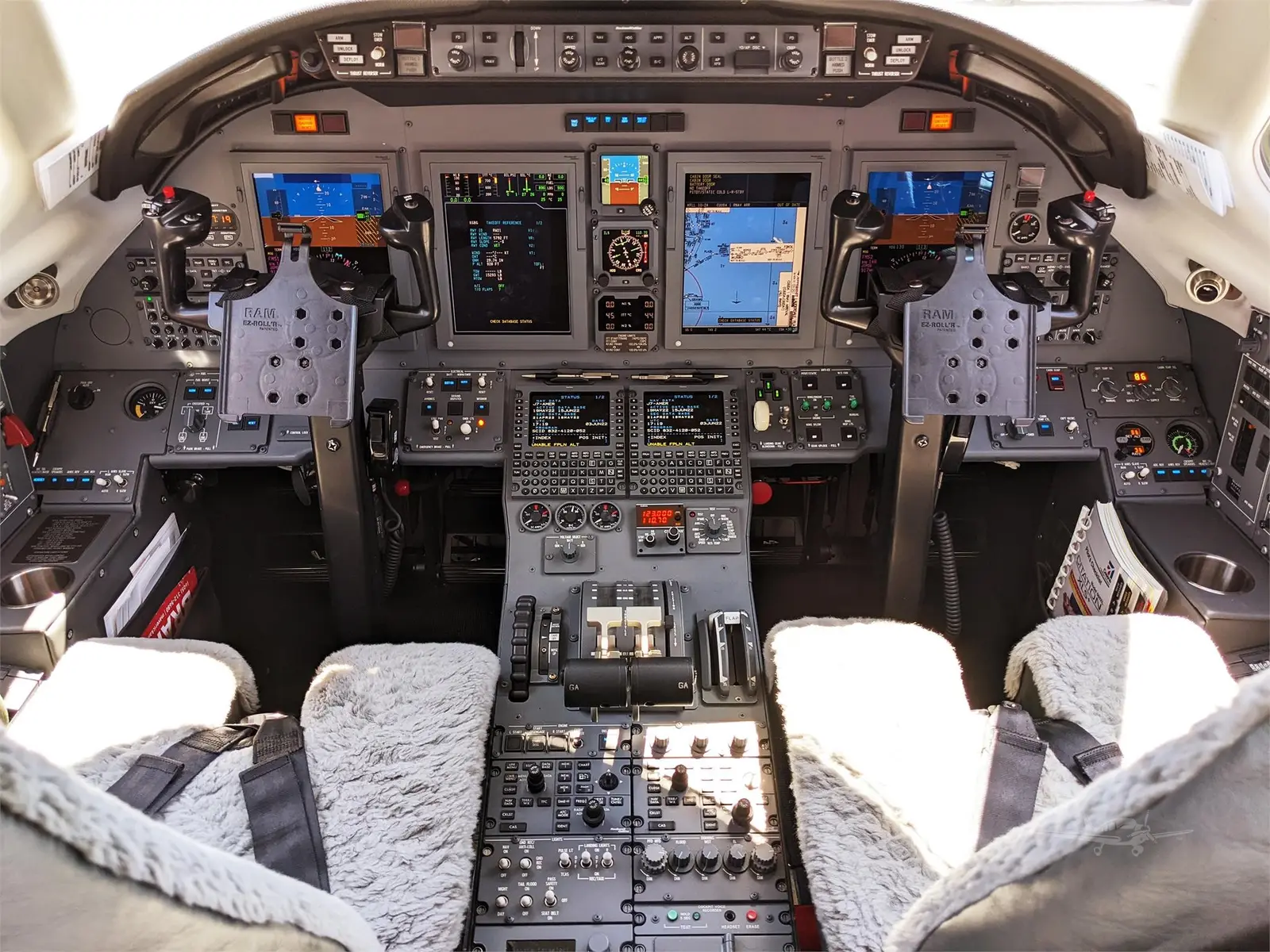 Cessna Citation XLS+ N497MN operated by Priester Aviation, LLC photo 6