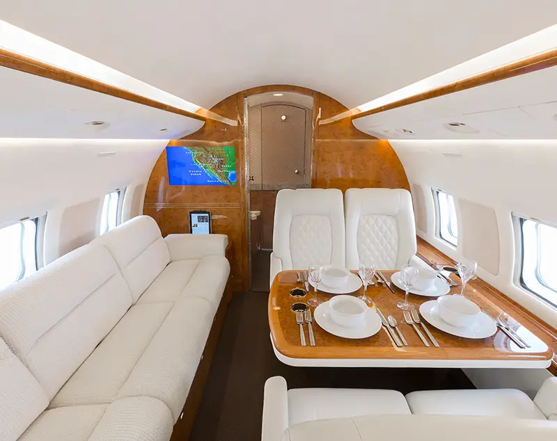 Bombardier Challenger 604 N500PV operated by Hangar 7 Aviation, KSNA photo 2