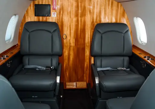 Bombardier Learjet 60 N502AB operated by AB Jets photo 4