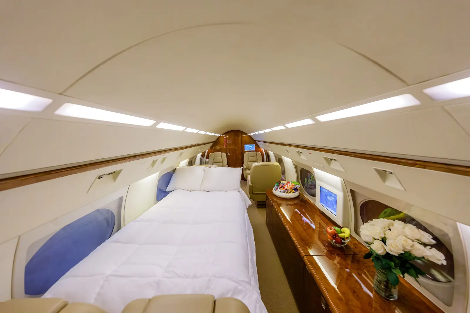Gulfstream IV-SP N509CQ operated by Pegasus Elite Aviation, Inc. photo 5