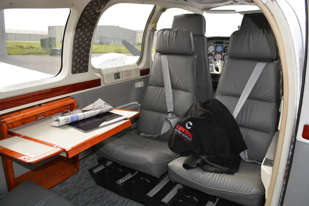 Beechcraft 58 Baron N50SS operated by Central Flying Service photo 2