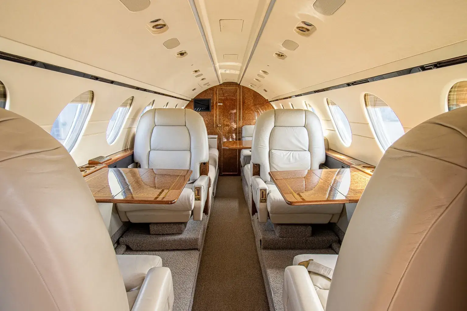 Dassault Falcon 50 N50XY operated by AirStat, Inc., KHQU photo 2