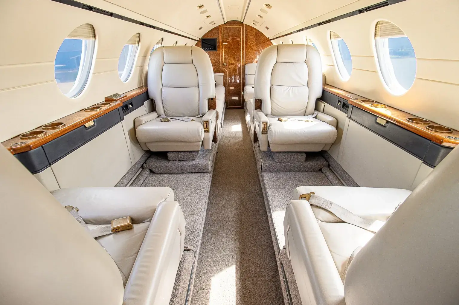 Dassault Falcon 50 N50XY operated by AirStat, Inc., KHQU photo 4