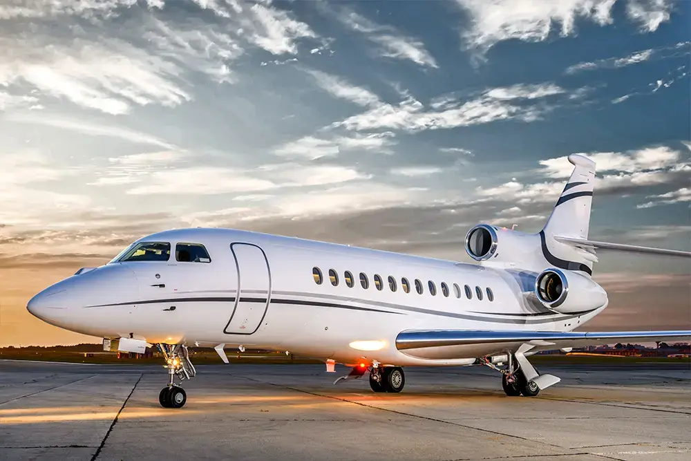 Dassault Falcon 7X N510AN operated by Solairus Aviation, KPWK, exterior