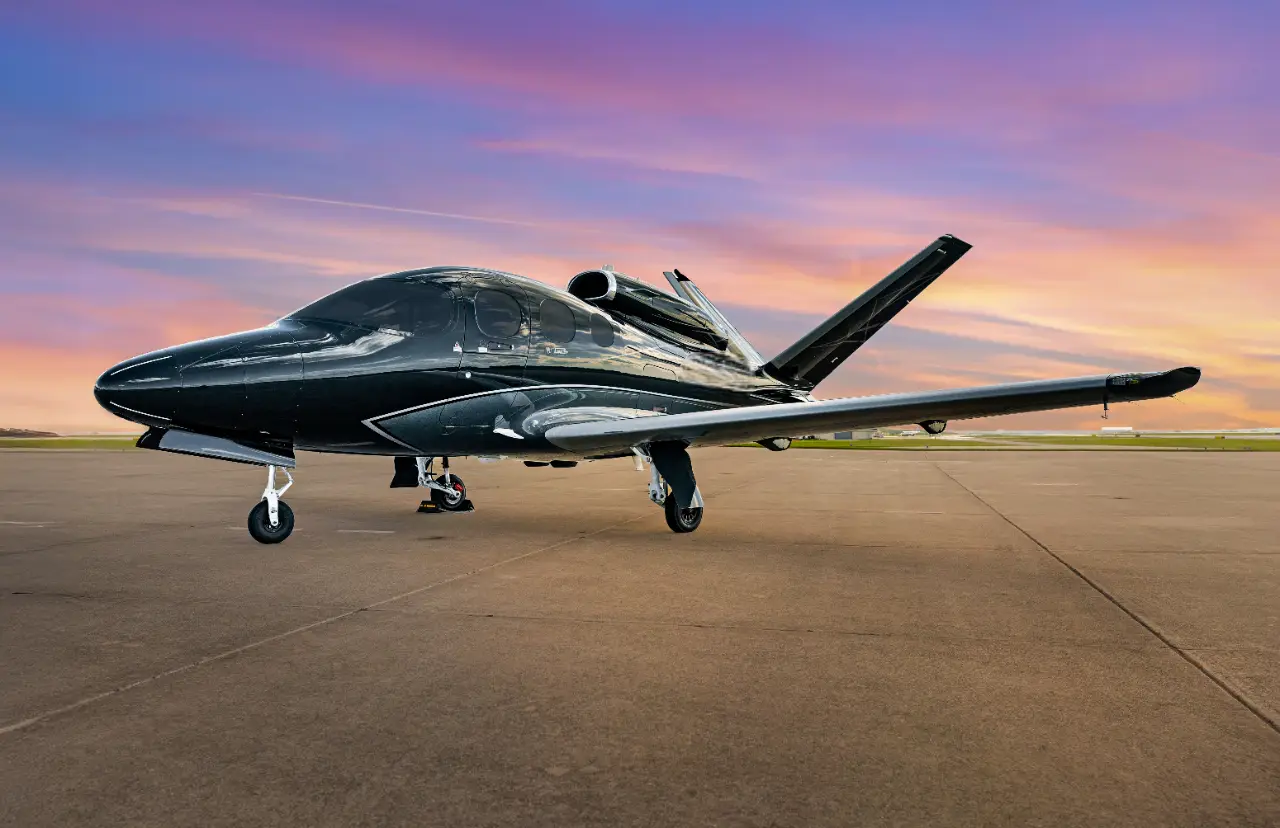Cirrus SF50 N511BP operated by SAI Flight Service, Inc. photo 2