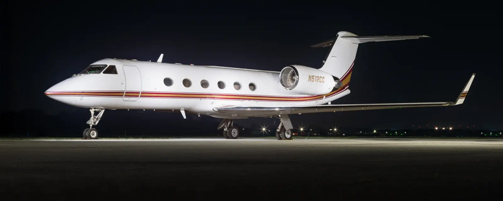 Gulfstream IV-SP N512CC operated by CapJet, exterior