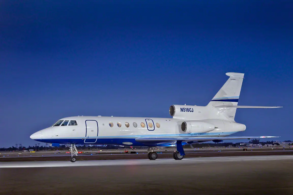 Dassault Falcon 50 N516CJ operated by Justice Air, exterior