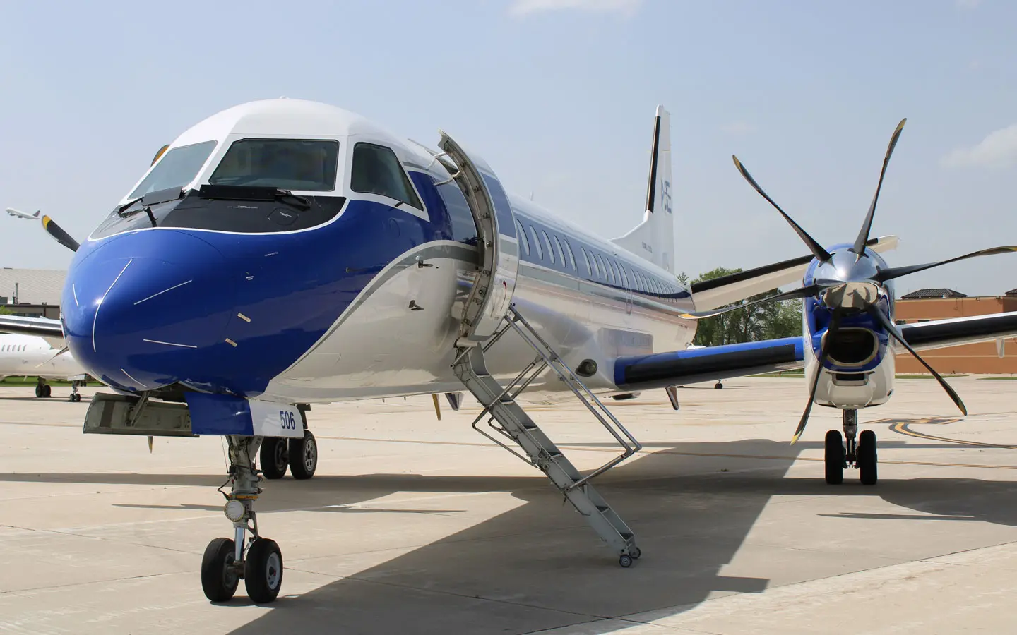Saab 2000 N516FR operated by Freight Runners Express, Inc photo 4