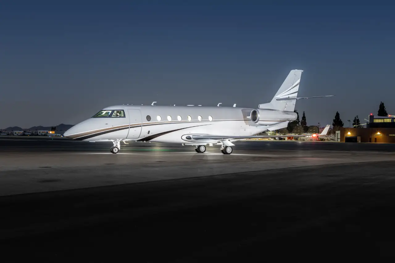 Gulfstream G200 N520LF operated by Schubach Aviation, exterior