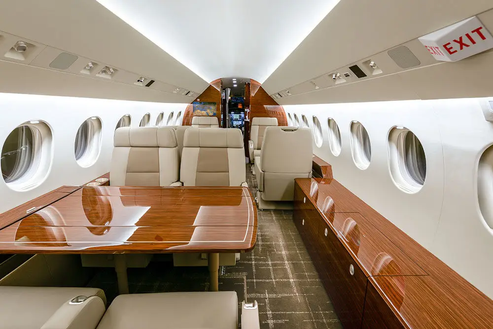 Dassault Falcon 900LX N527P operated by Solairus Aviation photo 3