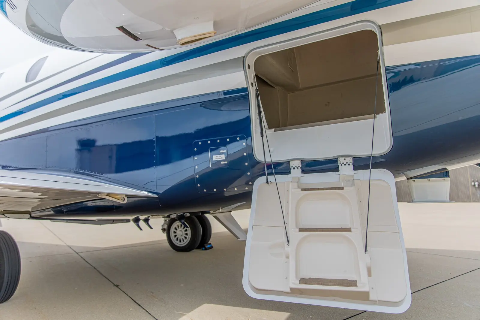 Cessna Citation Sovereign+ N530KA operated by N-Jet, KPWK photo 4