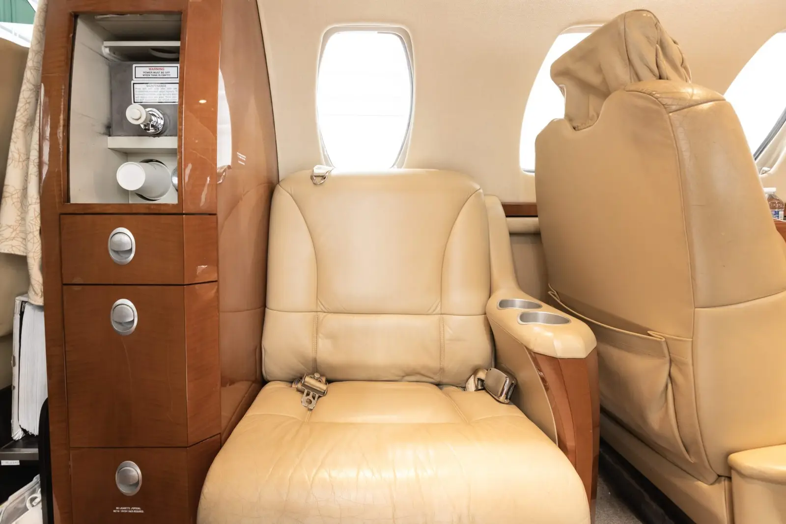 Cessna Citation CJ3 N533CM operated by Aviation Advisor, Inc. photo 5