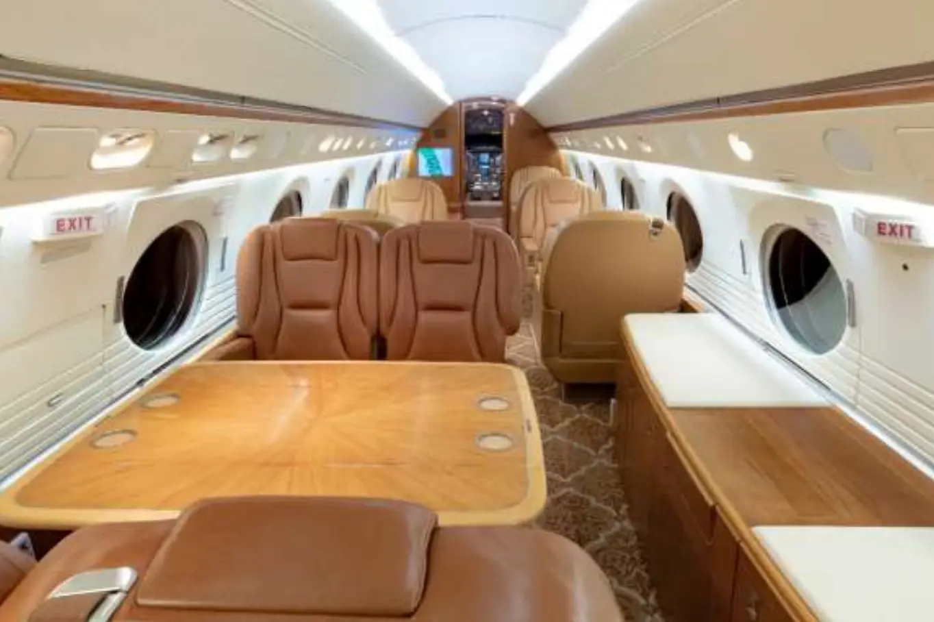 Gulfstream V N535V operated by Solairus Aviation photo 5