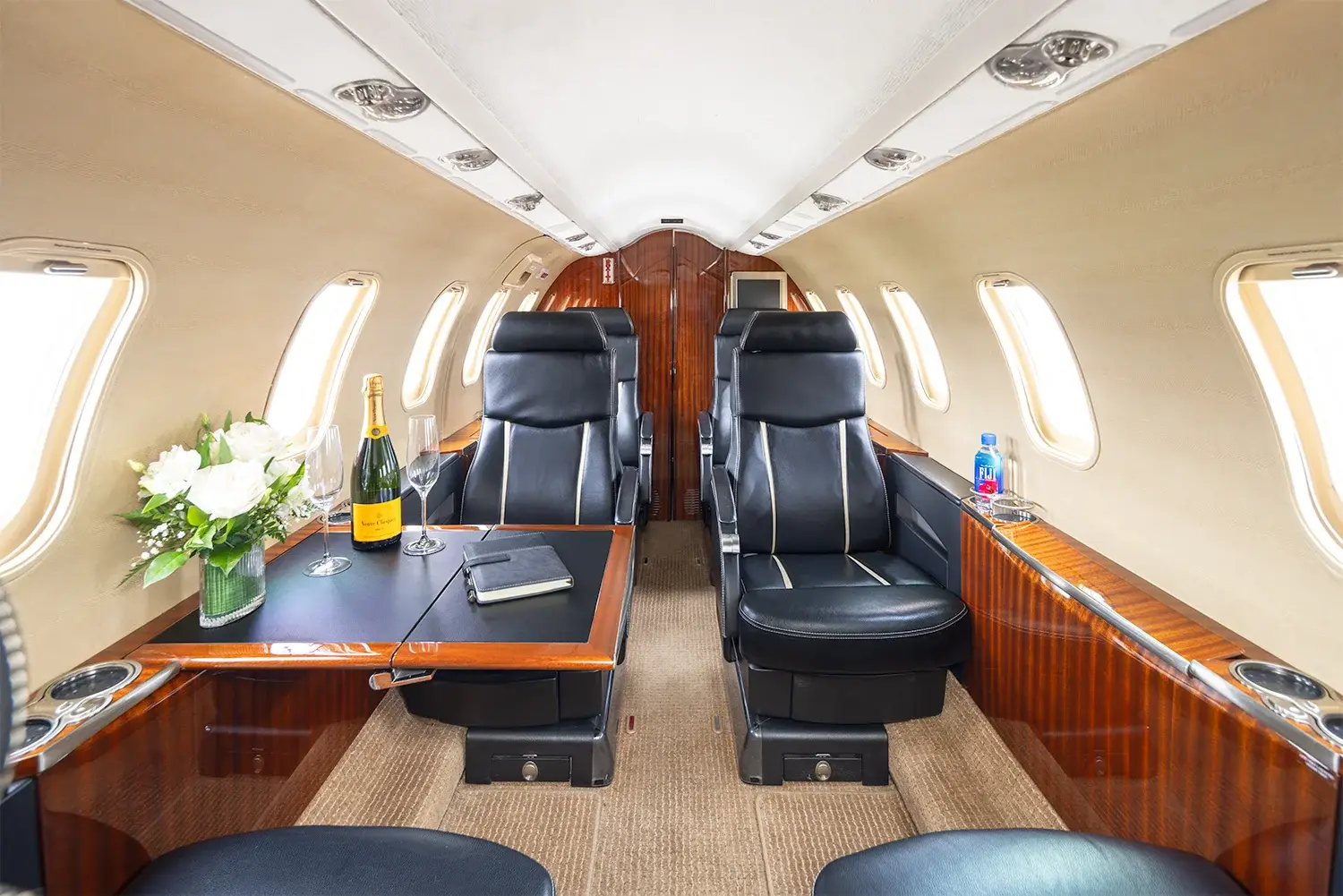 Bombardier Learjet 40 N537XX operated by CapJet photo 3