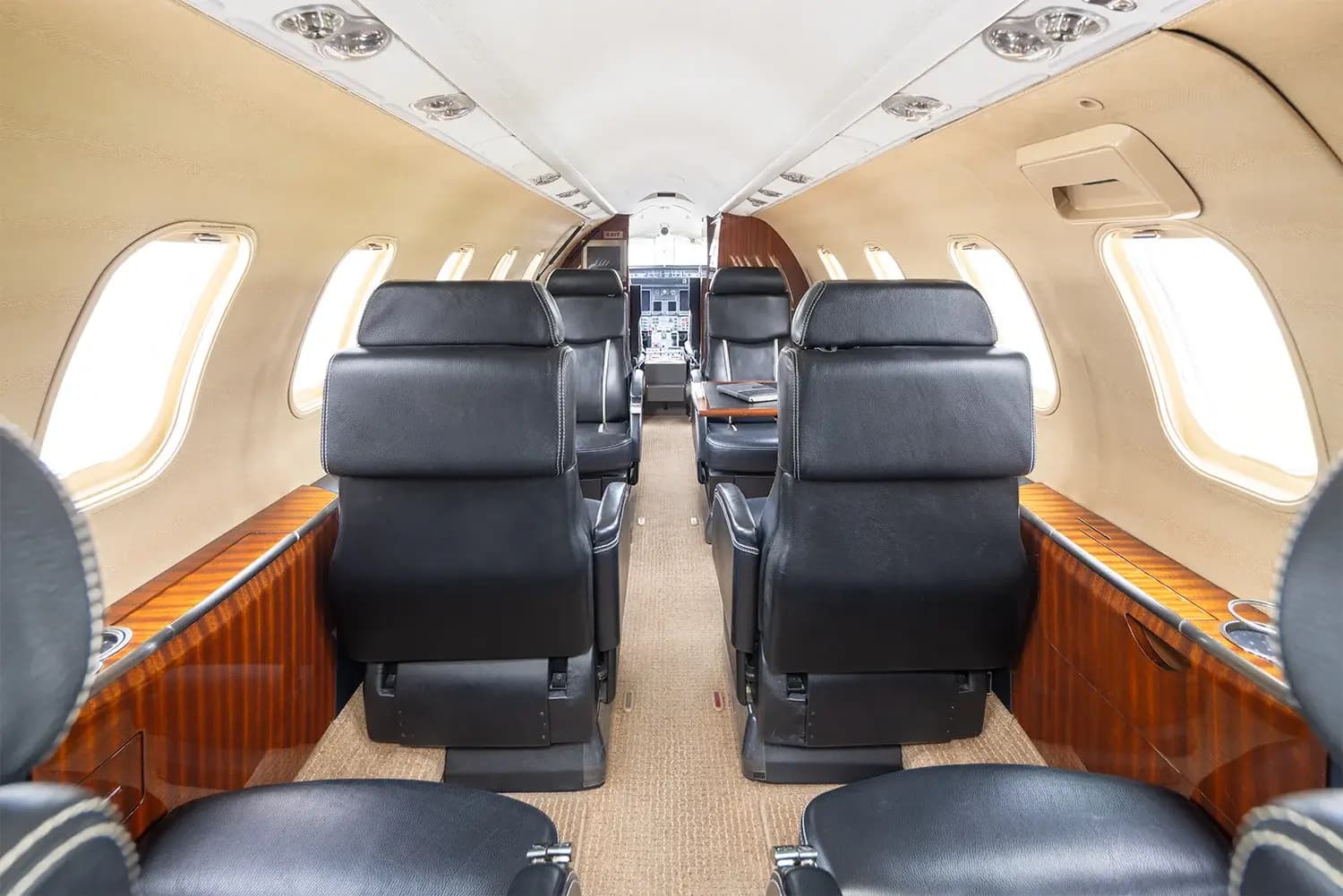 Bombardier Learjet 40 N537XX operated by CapJet photo 6