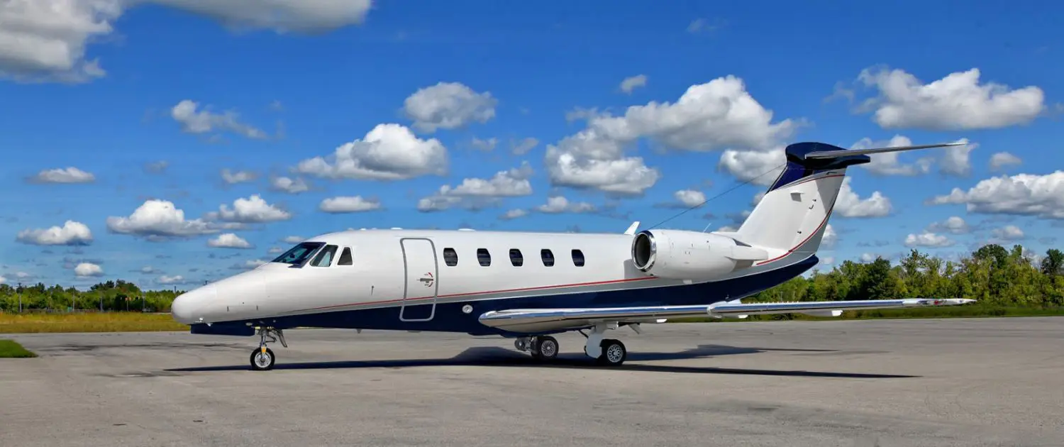 Cessna Citation VII N53HA operated by AEM Aviation photo 4