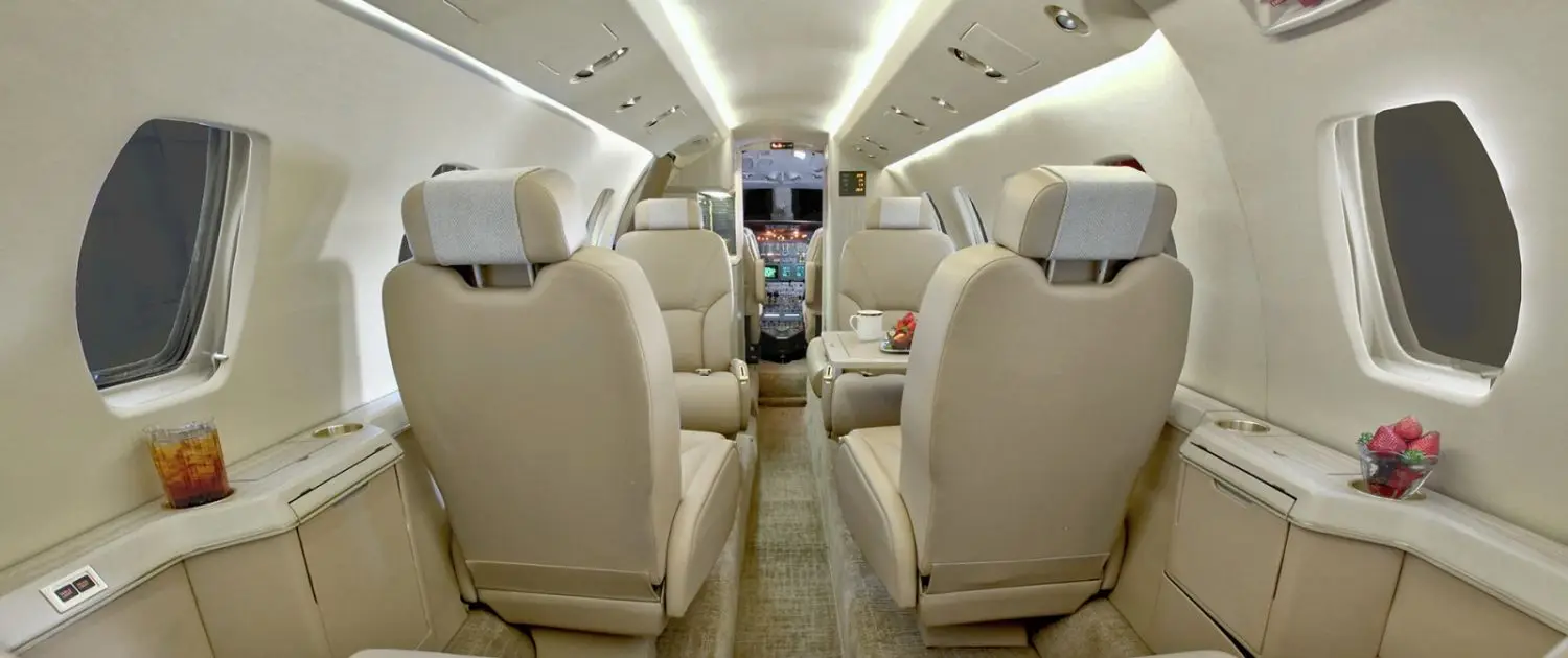 Cessna Citation VII N53HA operated by AEM Aviation photo 6