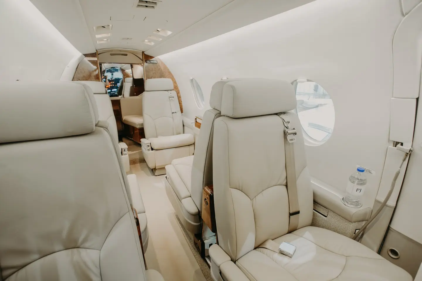 Beechcraft Beechjet 400A N53MS operated by Private Jets, Inc photo 6