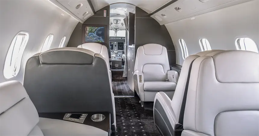 Bombardier Challenger 300 N541XJ operated by Jet Edge International photo 3