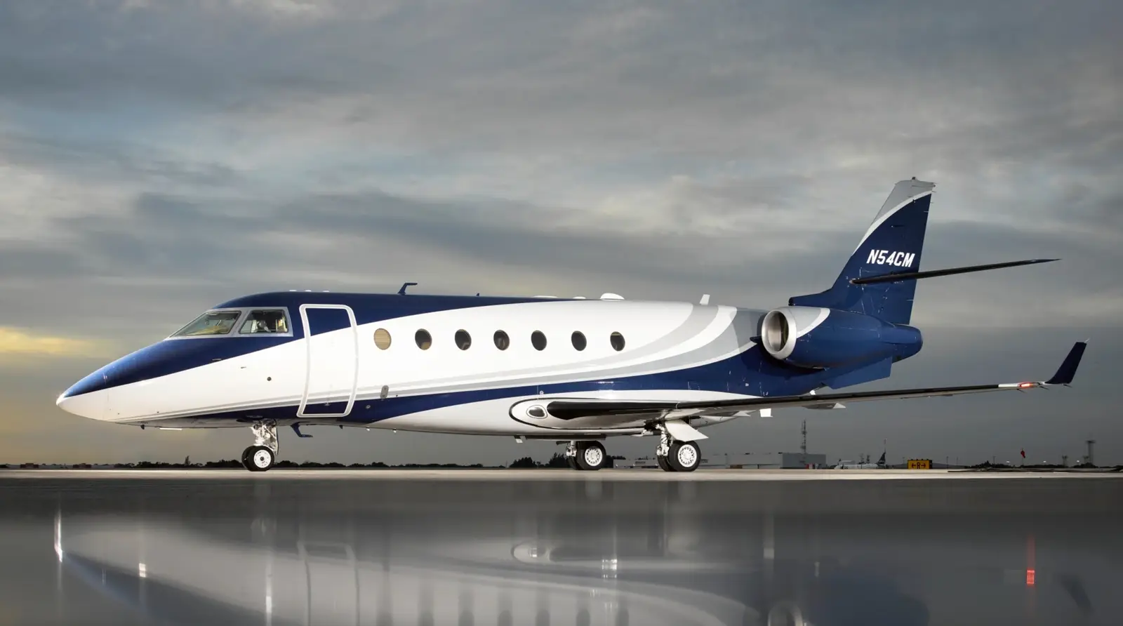 Gulfstream G200 N54CM