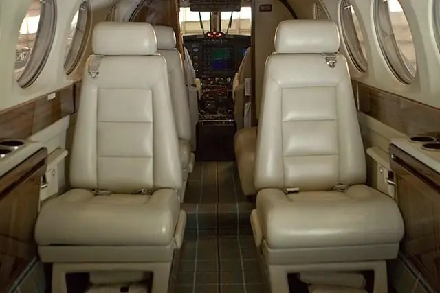 Beechcraft King Air 300 N54YC operated by Aircraft Services Group, Inc. photo 3