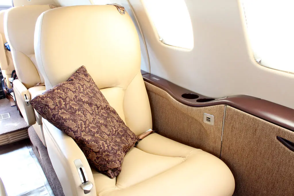 Cessna Citation Bravo N550TN operated by Jet Air, Inc. photo 5