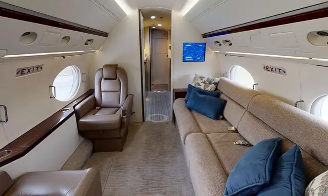 Gulfstream IV-SP N551CB operated by Starflite Aviation photo 4