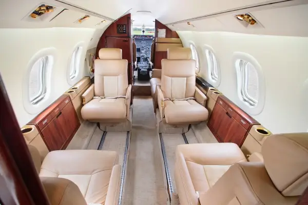 Bombardier Learjet 55 N551RA operated by Royal Air Freight, Inc, KPTK photo 6