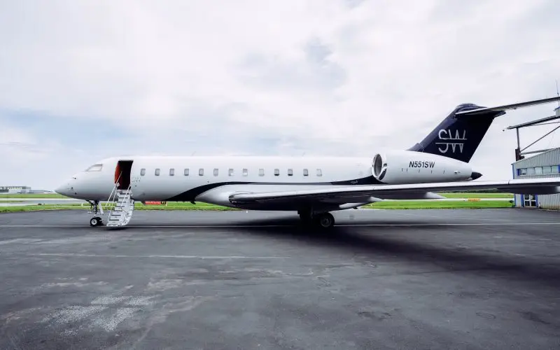 Bombardier Global Express N551SW operated by Planet 9 Private Air ("P9PA"), exterior