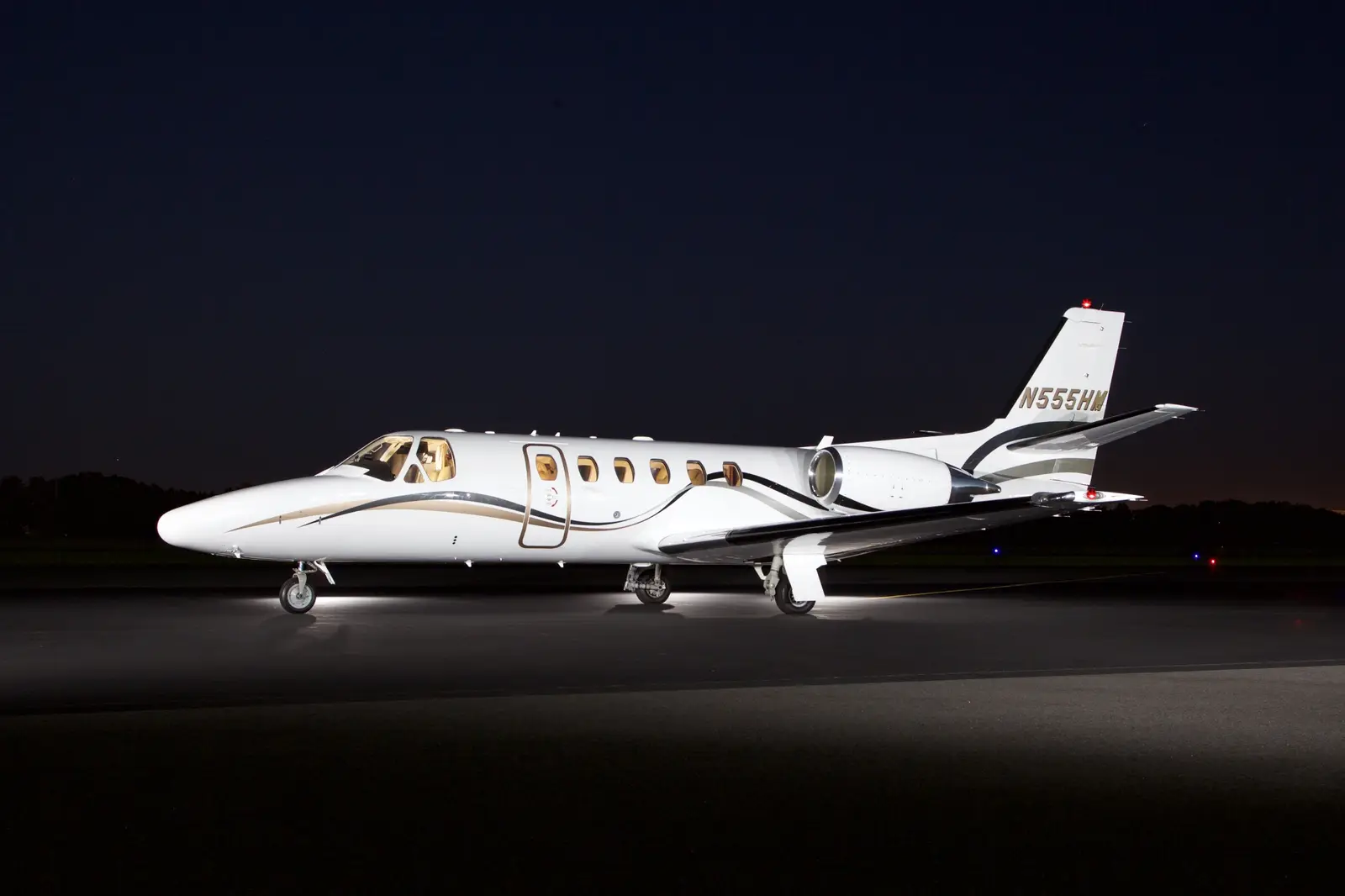 Cessna Citation Bravo N555HM operated by MPI Jet, exterior