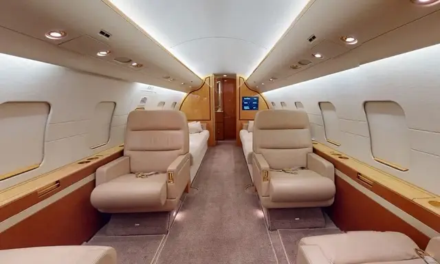 Bombardier Challenger 604 N556CS operated by Wing Aviation Charter Services, LLC photo 2