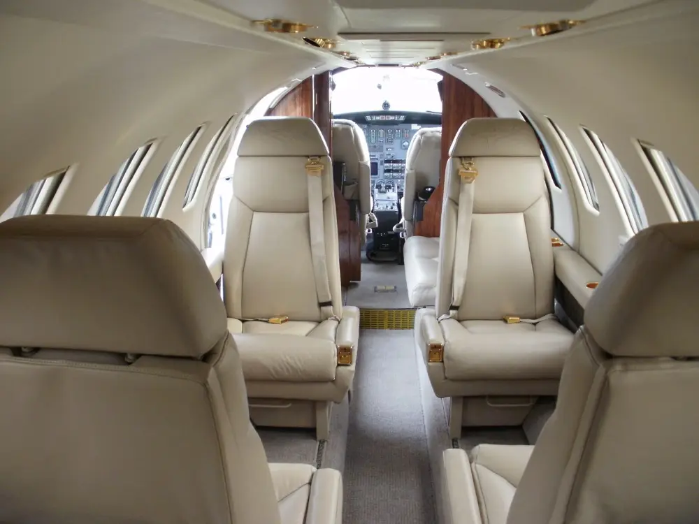 Cessna Citation V N560CF operated by Corporate Flight Inc., KPTK photo 2