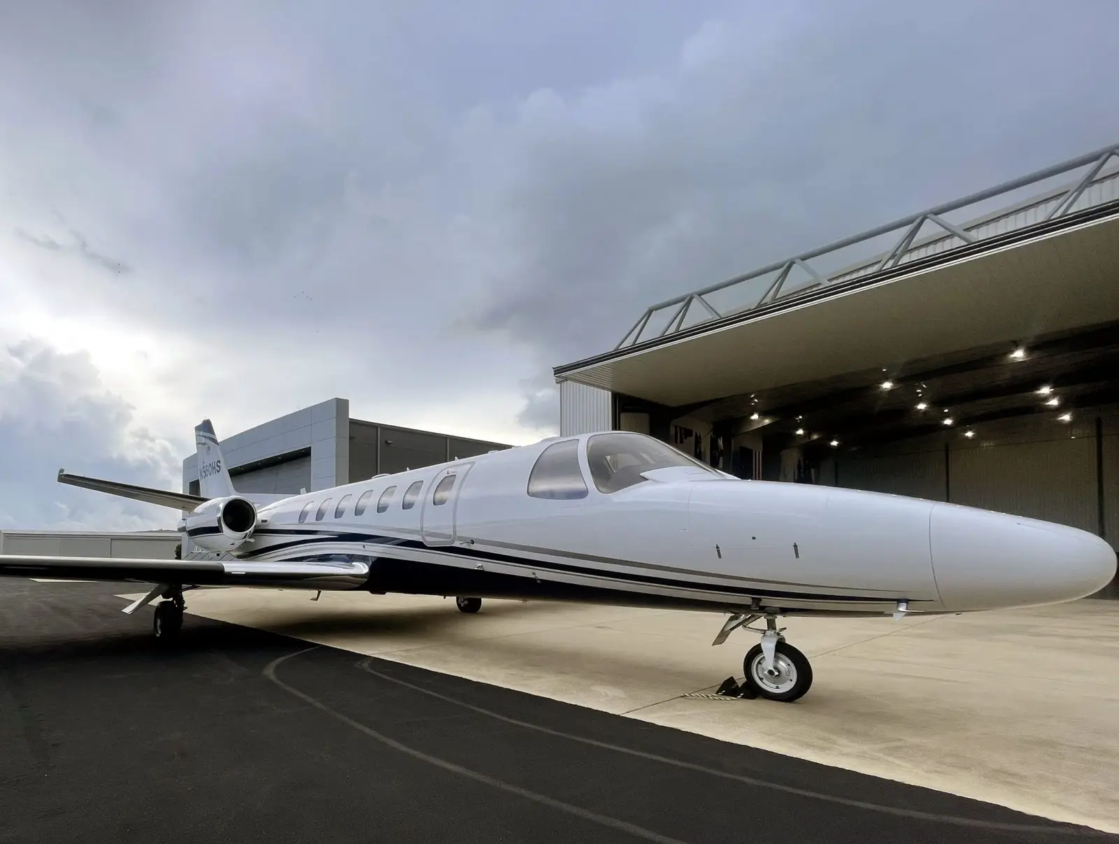 Cessna Citation Ultra N560HS operated by Jet Services, Inc., KCQF, exterior