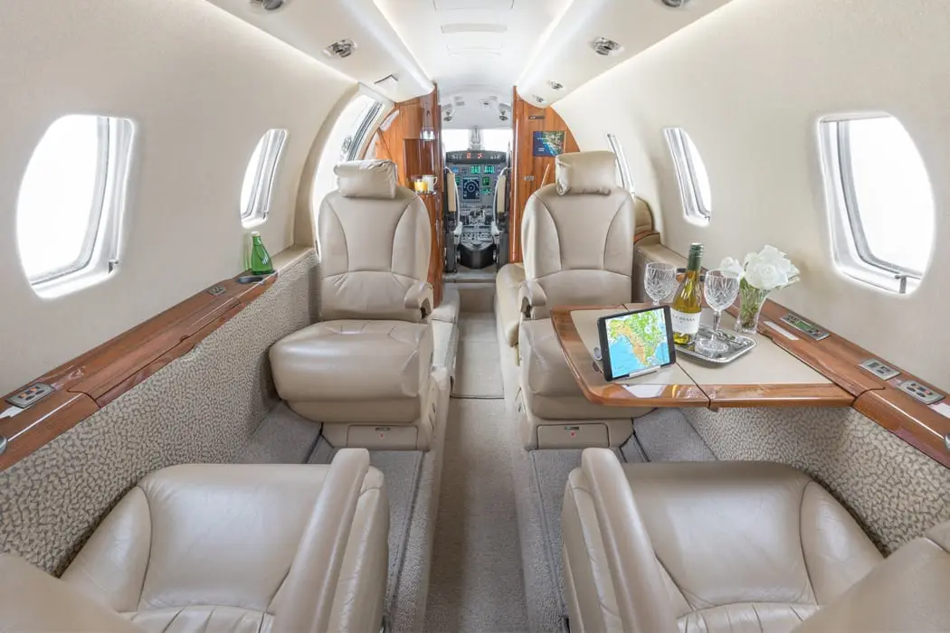 Cessna Citation XLS N560LS operated by STAJets, KSNA photo 3