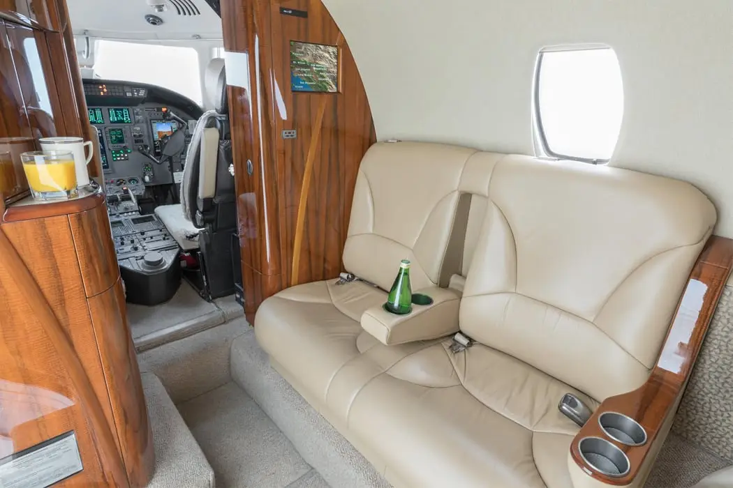 Cessna Citation XLS N560LS operated by STAJets, KSNA photo 5