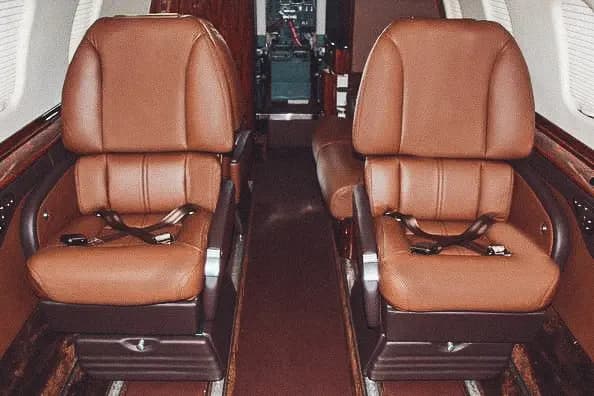 Bombardier Learjet 60 N561AB