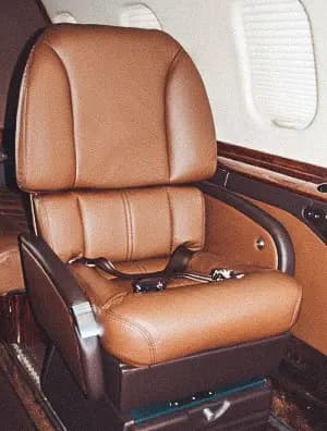 Bombardier Learjet 60 N561AB operated by AB Jets photo 3
