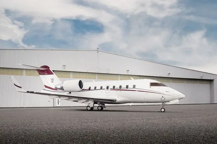 Bombardier Challenger 650 N562RT