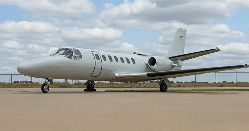 Cessna Citation Ultra N567RW operated by Lone Star Aviators, LLC photo 4