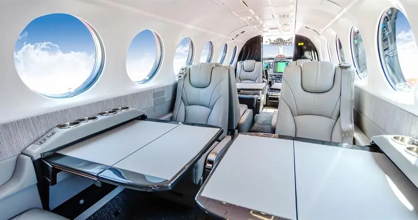 Beechcraft King Air 350iER N575RD operated by Advanced Air LLC photo 3