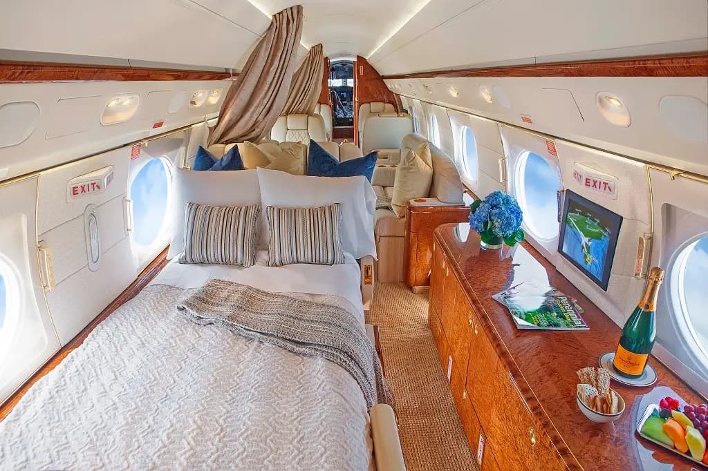 Gulfstream V N588AT operated by Journey Aviation, LLC photo 5