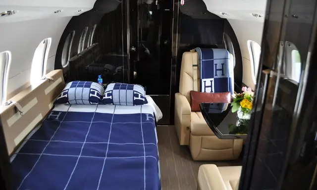 Bombardier Global 6000 N588MM operated by New World Aviation, Inc. photo 3