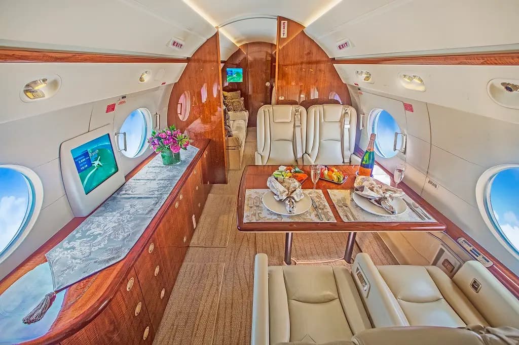 Gulfstream G550 N588TN operated by Journey Aviation, LLC photo 5