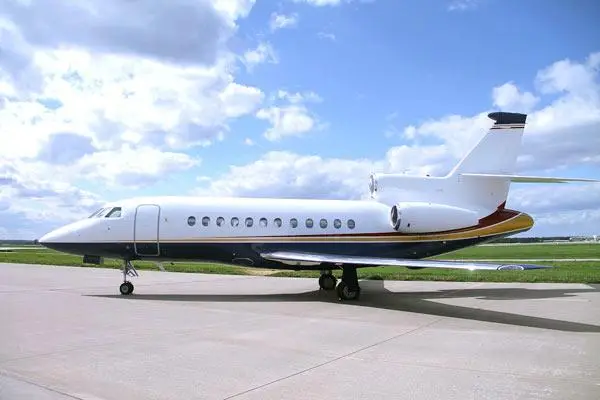 Dassault Falcon 900EX EASy N592CL operated by Solairus Aviation, exterior