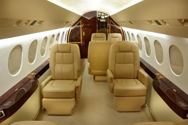 Dassault Falcon 900EX EASy N592CL operated by Solairus Aviation photo 5