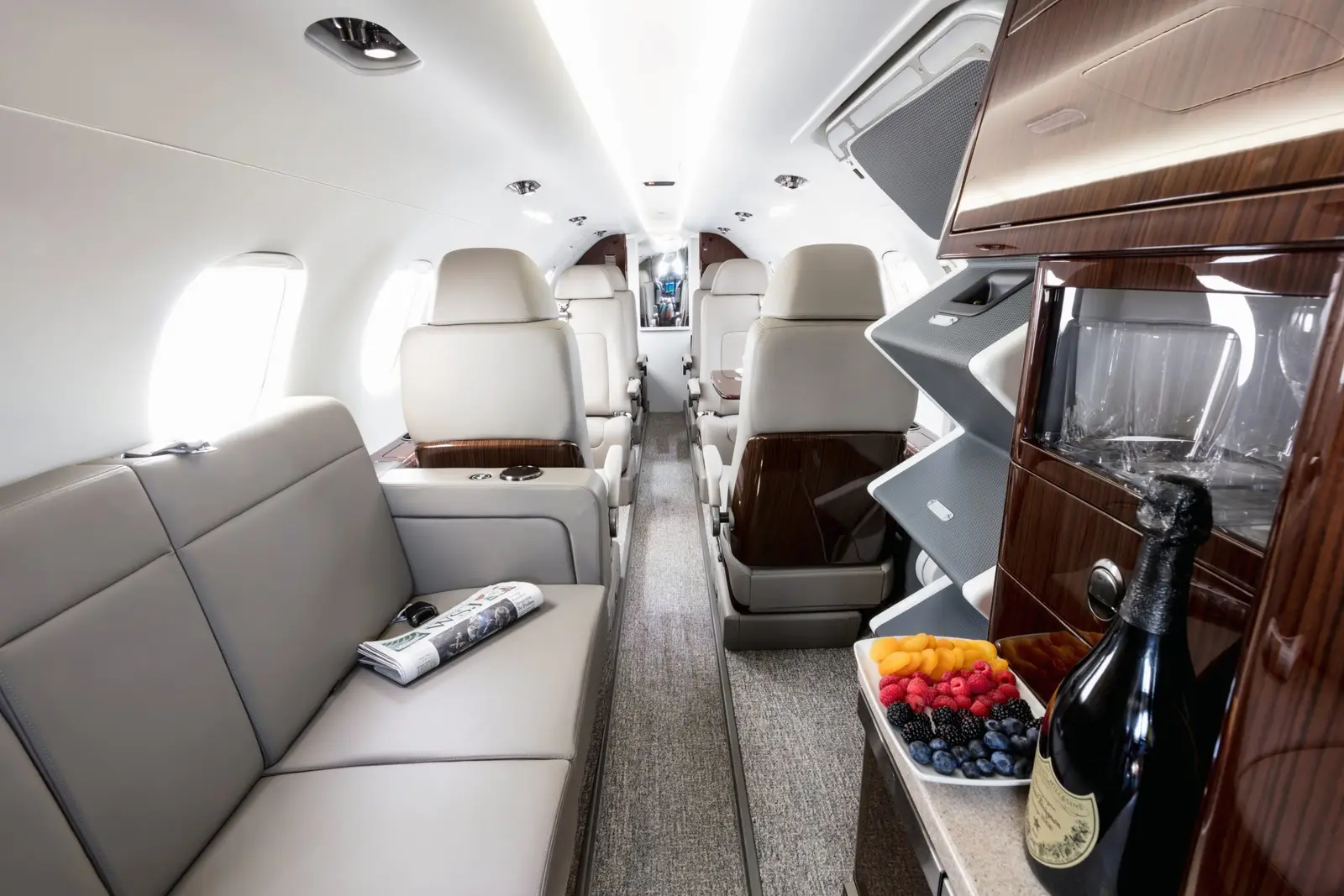 Embraer Phenom 300 N5A operated by Elite Jets Charter, LLC photo 3