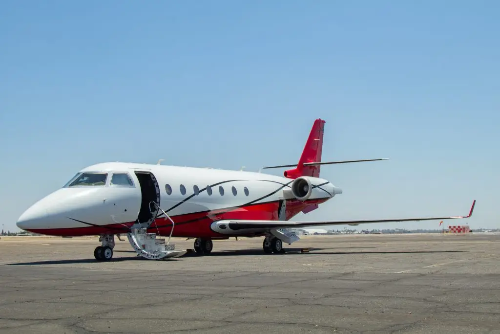 Gulfstream G200 N5BC operated by JetsPlus, exterior