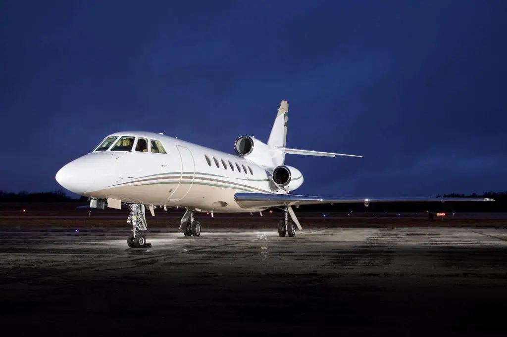 Dassault Falcon 50EX N600LY operated by Lyon Aviation, Inc. photo 3