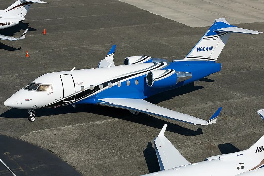 Bombardier Challenger 604 N604AV operated by Clay Lacy Aviation, Inc., exterior